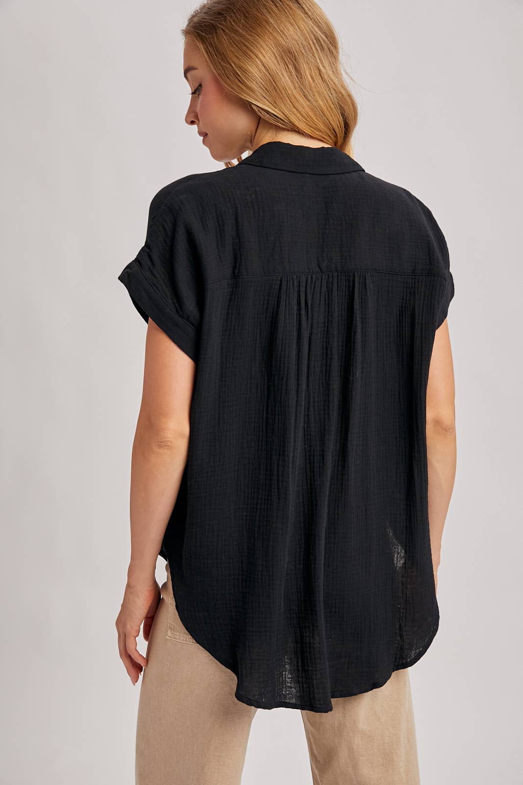ESSENTIAL BUTTON UP COTTON SHIRT