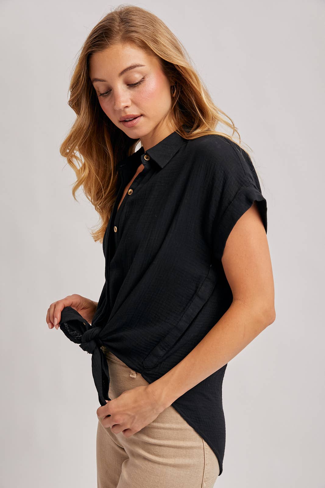 ESSENTIAL BUTTON UP COTTON SHIRT