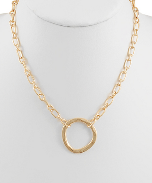 Uneven Circle Pendant Clip Chain Necklace